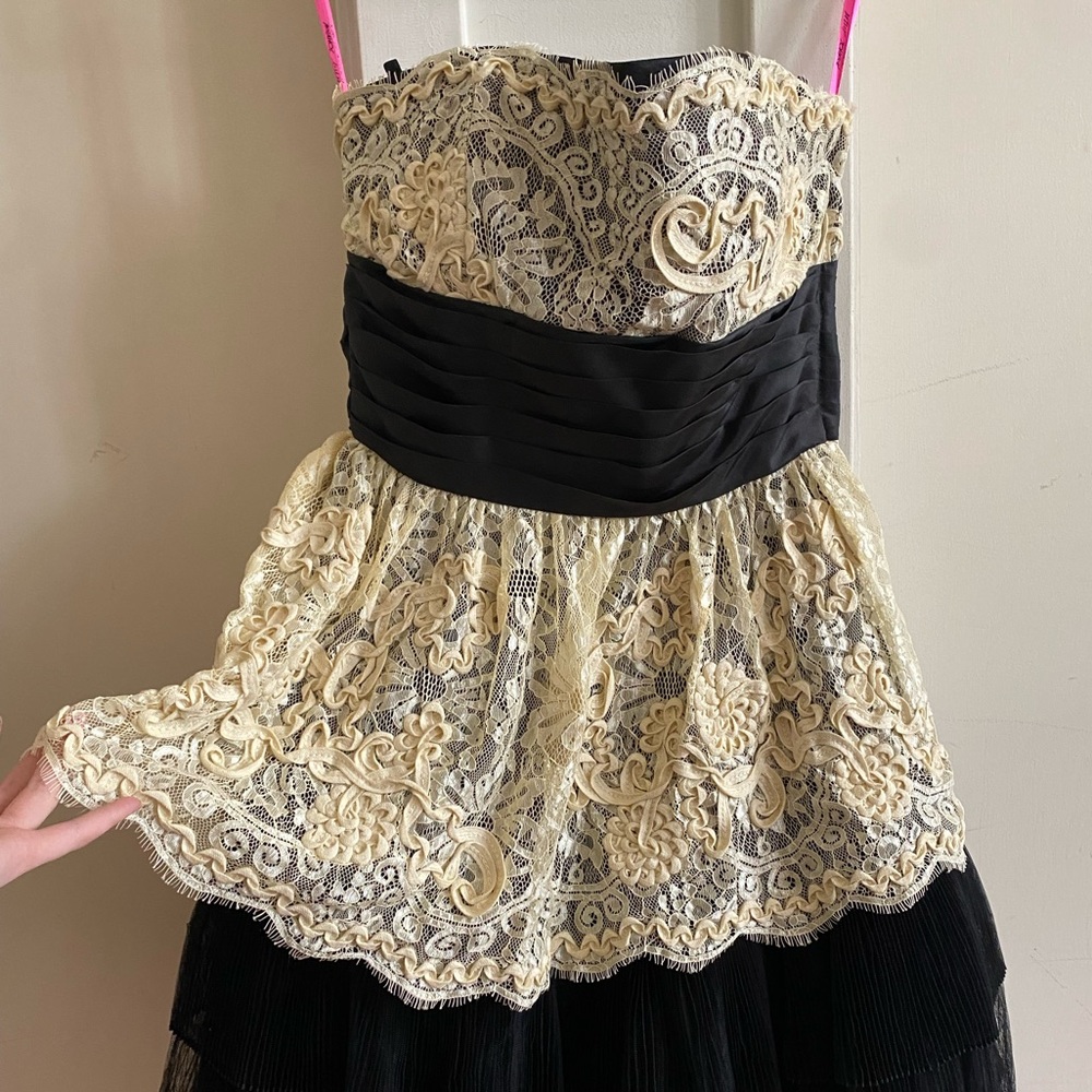 Vintage Betsy Johnson Strapless Lace Prom Dress Black and White, size 4 - Picture 4 of 10